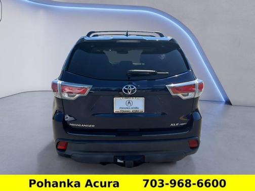 Nautical Blue Metallic 2016 Toyota Highlander XLE