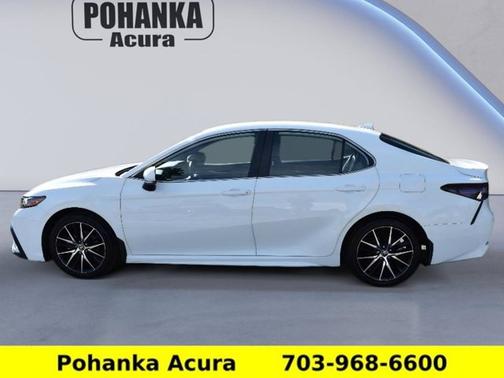 Ice Cap 2024 Toyota Camry SE