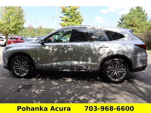 2022 Acura MDX w/Advance Package
