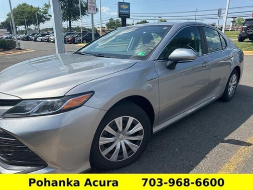 2020 Toyota Camry Hybrid LE