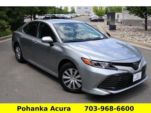 2020 Toyota Camry Hybrid LE