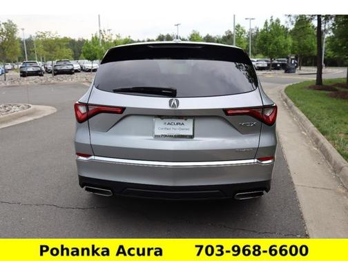 2022 Acura MDX Base (A10)