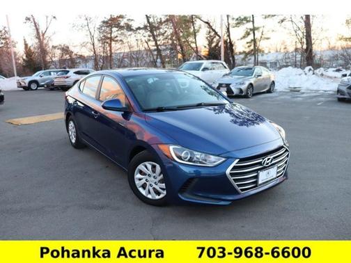 2017 Hyundai ELANTRA SE