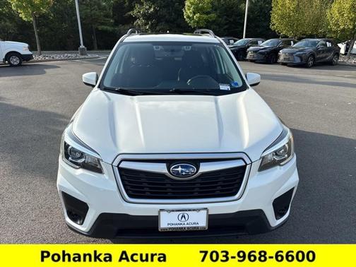 Crystal White Pearl 2019 Subaru Forester Premium