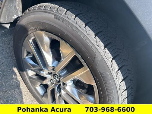 Blizzard Pearl 2021 Toyota RAV4 XLE Premium