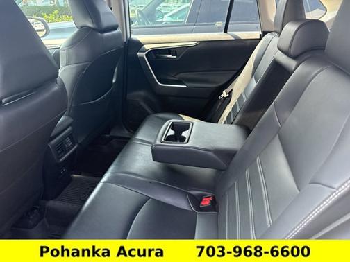 Blizzard Pearl 2021 Toyota RAV4 XLE Premium