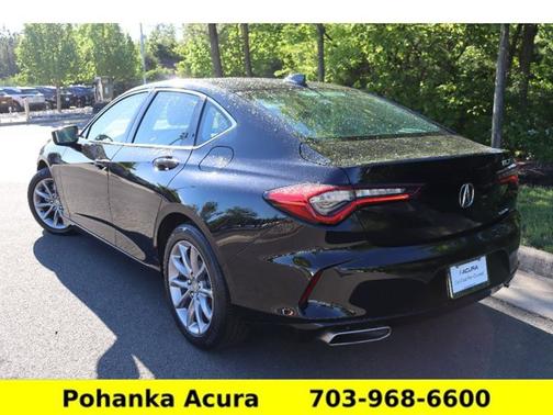 2022 Acura TLX Base (A10)