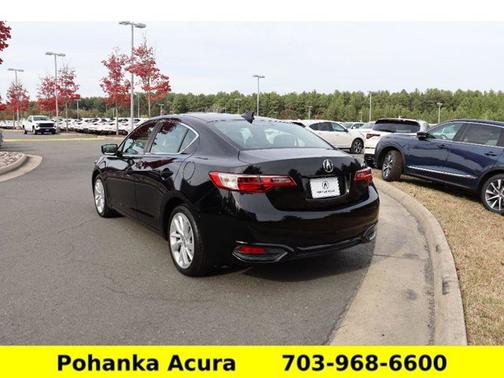 2017 Acura ILX w/AcuraWatch Plus
