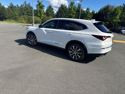 Platinum White Pearl 2026 Acura MDX w/Technology Package