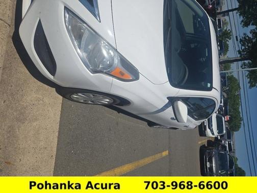 White 2017 Nissan Versa S