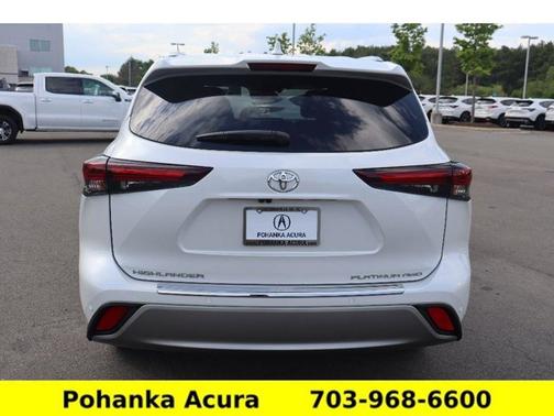 Wind Chill Pearl 2025 Toyota Highlander Platinum