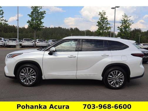 Wind Chill Pearl 2025 Toyota Highlander Platinum
