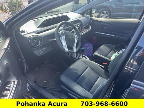 Black Sand Pearl 2016 Toyota Prius c Two