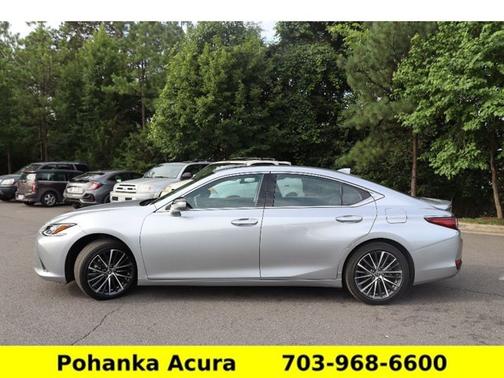 2024 Lexus ES 300h Base