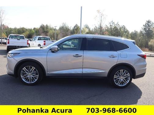 Lunar Silver Metallic 2023 Acura MDX w/Advance Package