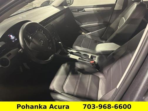 2021 Volkswagen Passat 2.0T SE