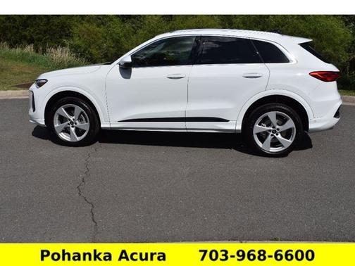 Glacier White Metallic 2025 Audi Q5 Premium Plus