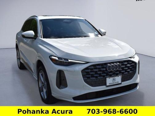 Glacier White Metallic 2025 Audi Q5 Premium Plus