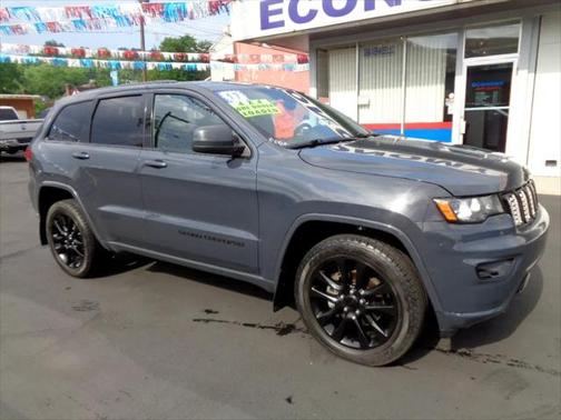 2017 Jeep Grand Cherokee Altitude