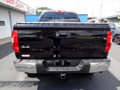 2014 Toyota Tundra SR5