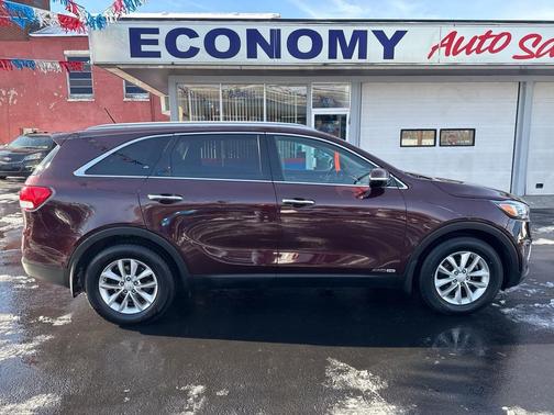 2017 Kia Sorento LX