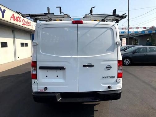 2018 Nissan NV Cargo NV2500 HD SV V6