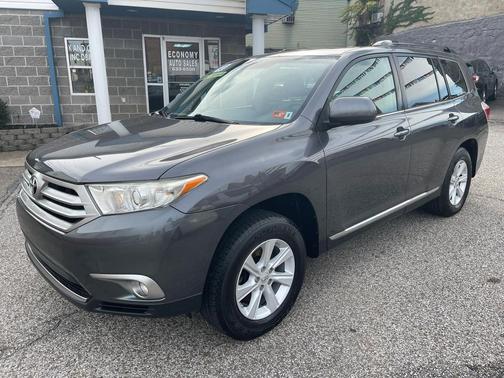 2013 Toyota Highlander Base