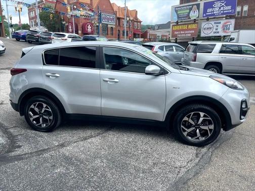 2022 Kia Sportage LX