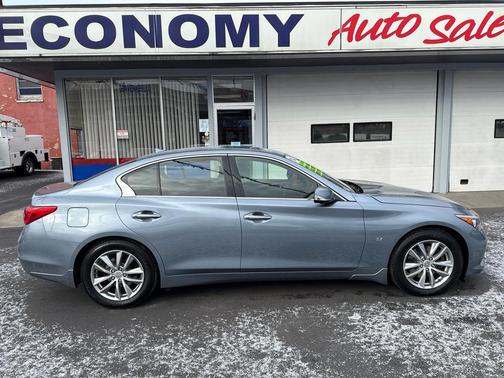 2014 INFINITI Q50 Premium