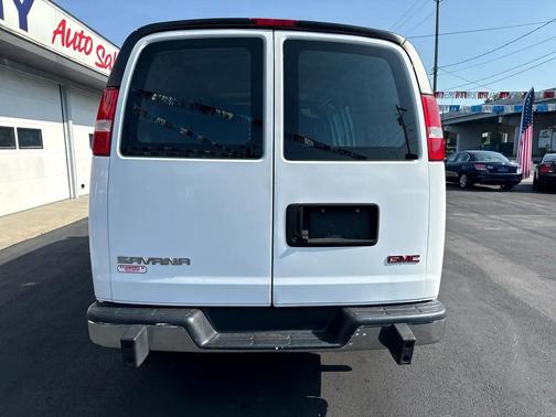 2018 GMC Savana 2500 RWD 2500 135''