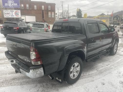 2014 Toyota Tacoma Base
