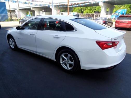 2016 Chevrolet Malibu LS