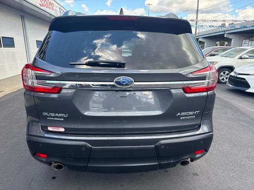 2023 Subaru Ascent Limited 8-Passenger