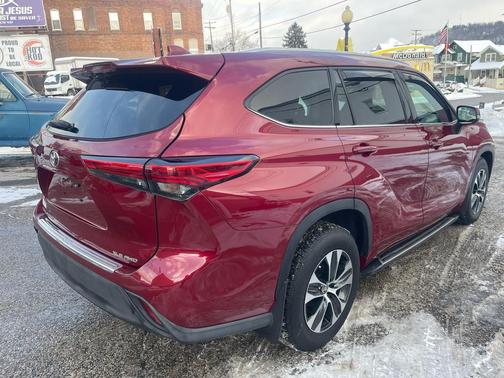 2020 Toyota Highlander XLE