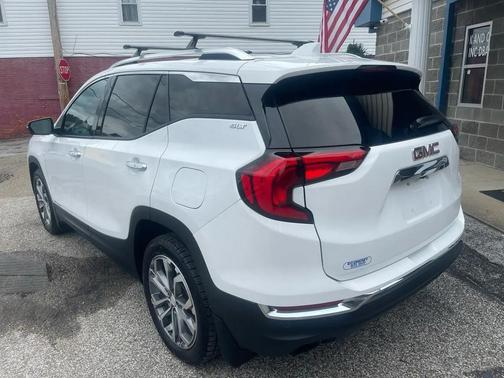 White 2020 GMC Terrain SLT