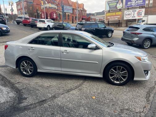 2014 Toyota Camry SE Sport