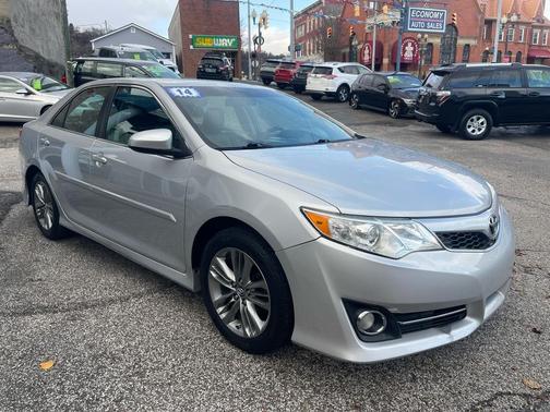 2014 Toyota Camry SE Sport