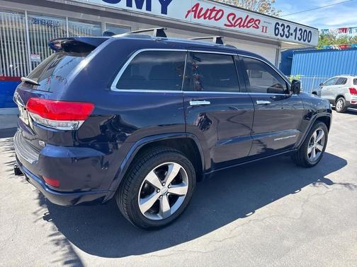 Blue 2014 Jeep Grand Cherokee Overland