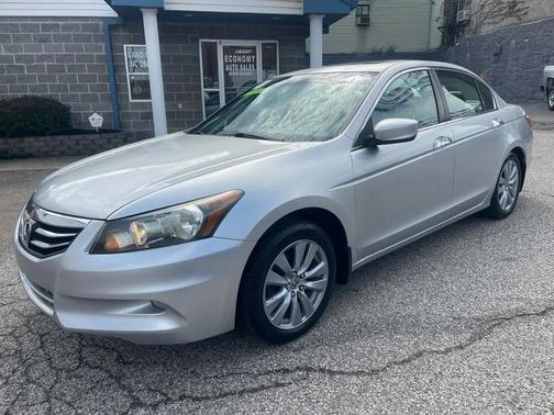 Silver 2011 Honda Accord EX-L
