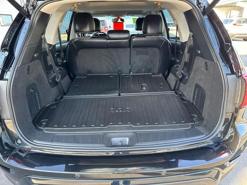 2020 Nissan Pathfinder 4x4 SL