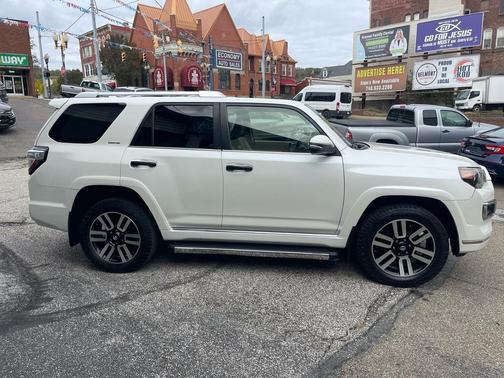 2014 Toyota 4Runner Trail Premium
