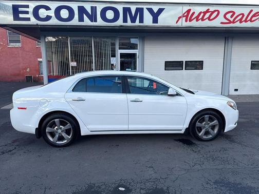 2012 Chevrolet Malibu 1LT