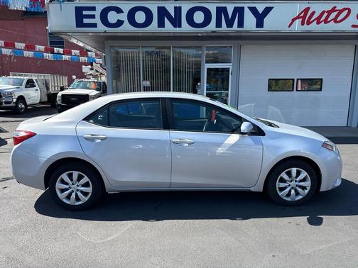 2016 Toyota Corolla S w/Special Edition Pkg
