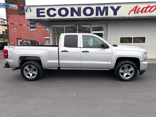 2017 Chevrolet Silverado 1500 Custom