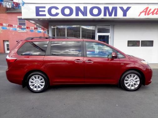 2016 Toyota Sienna XLE Premium