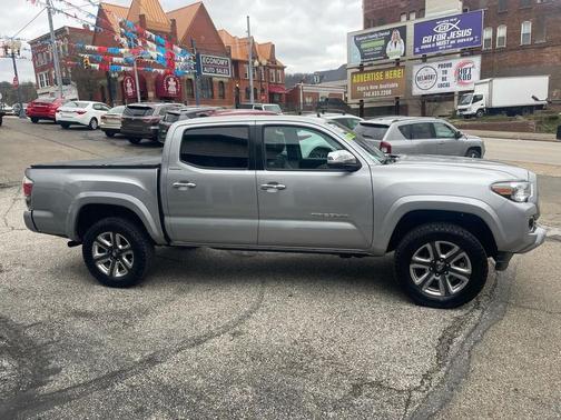 2017 Toyota Tacoma Limited
