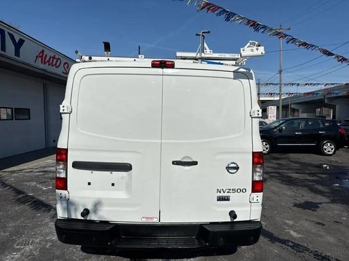 2016 Nissan NV Cargo NV2500 HD SV V6