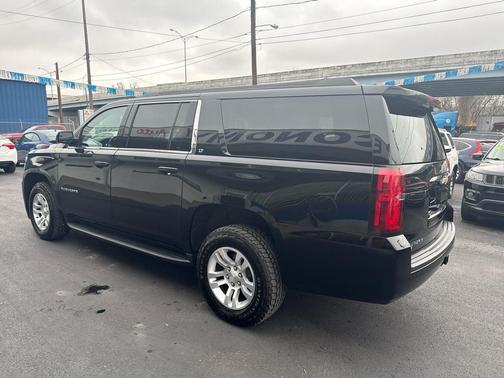 2019 Chevrolet Suburban LT