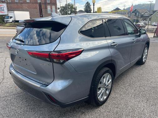 2021 Toyota Highlander Hybrid Limited