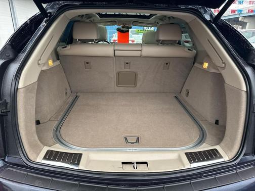 2016 Cadillac SRX Performance Collection